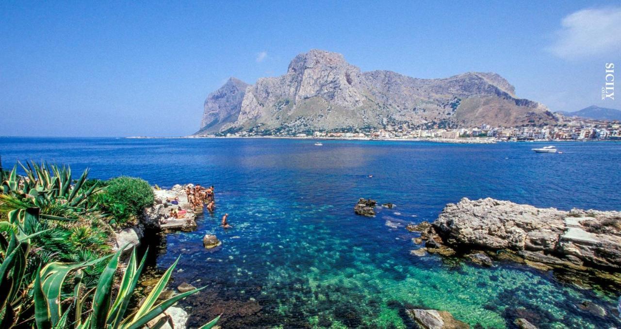 Amati Holidays Palermo Exterior photo